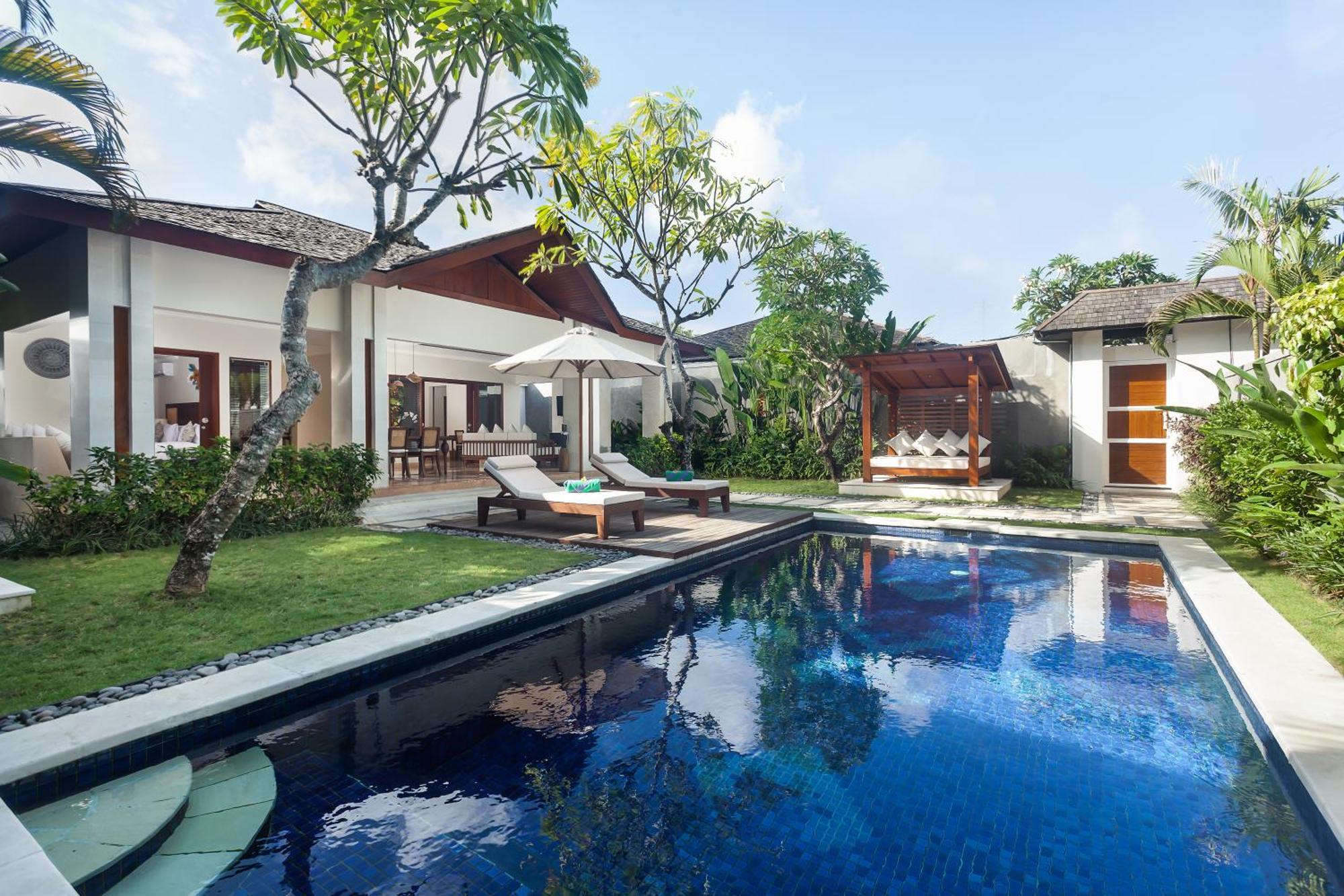 Ghana Villa Seminyak By Pramana Villas Экстерьер фото